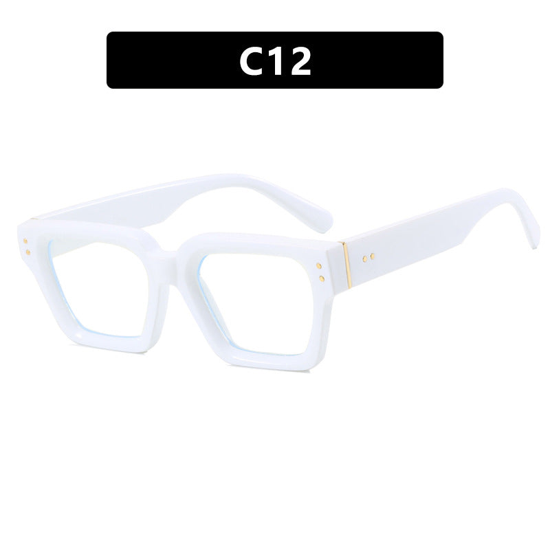 Square style retro ins sunglasses with high-end feel, no makeup, fashionable sunglasses